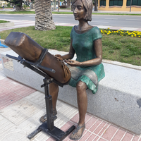 Escultura a les Puntaires de Natalia Ferré - Passeig Jaume I